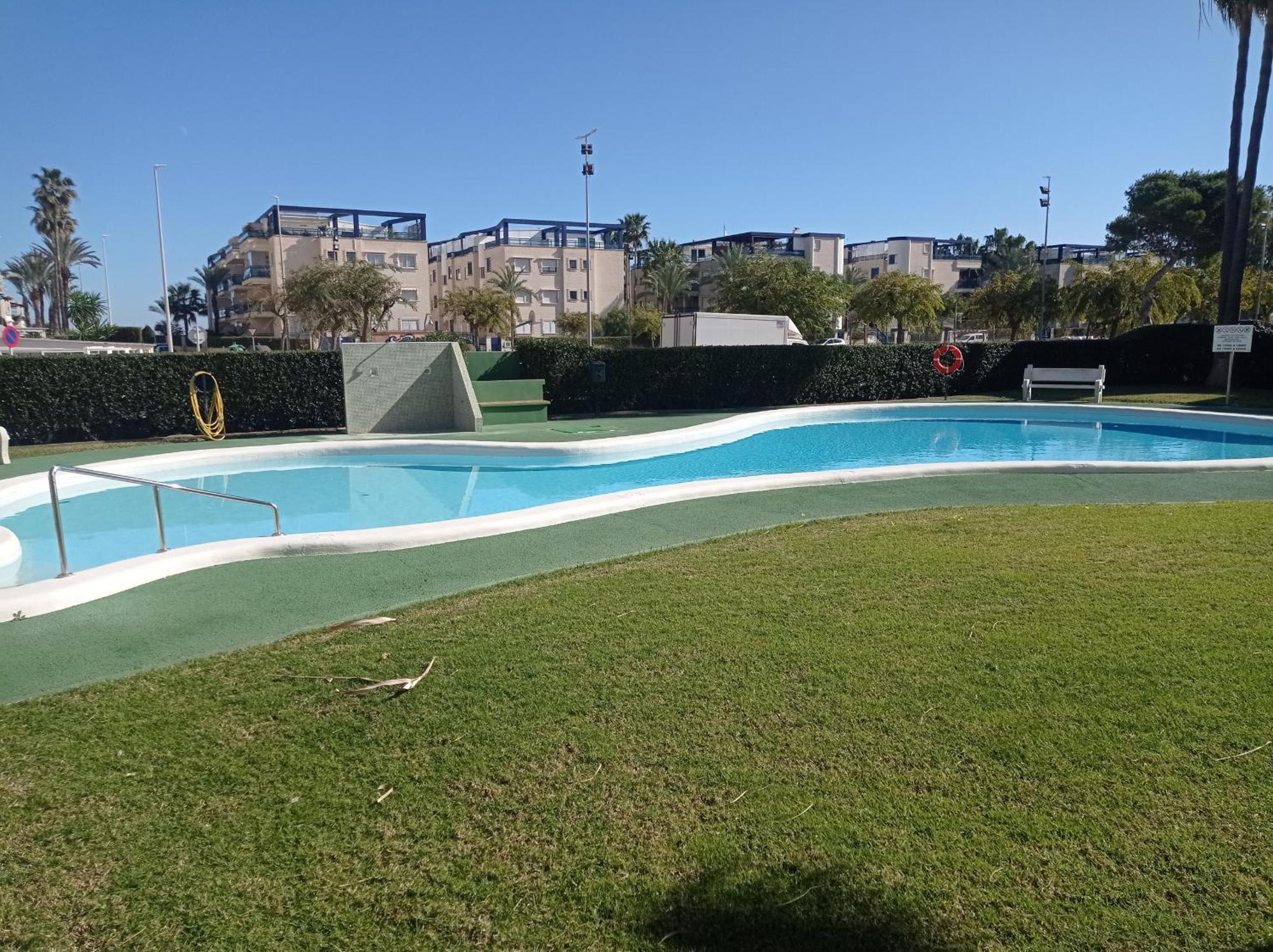 Los Juncos Solo Familias Serviplaya Playa De Xeraco Exterior photo