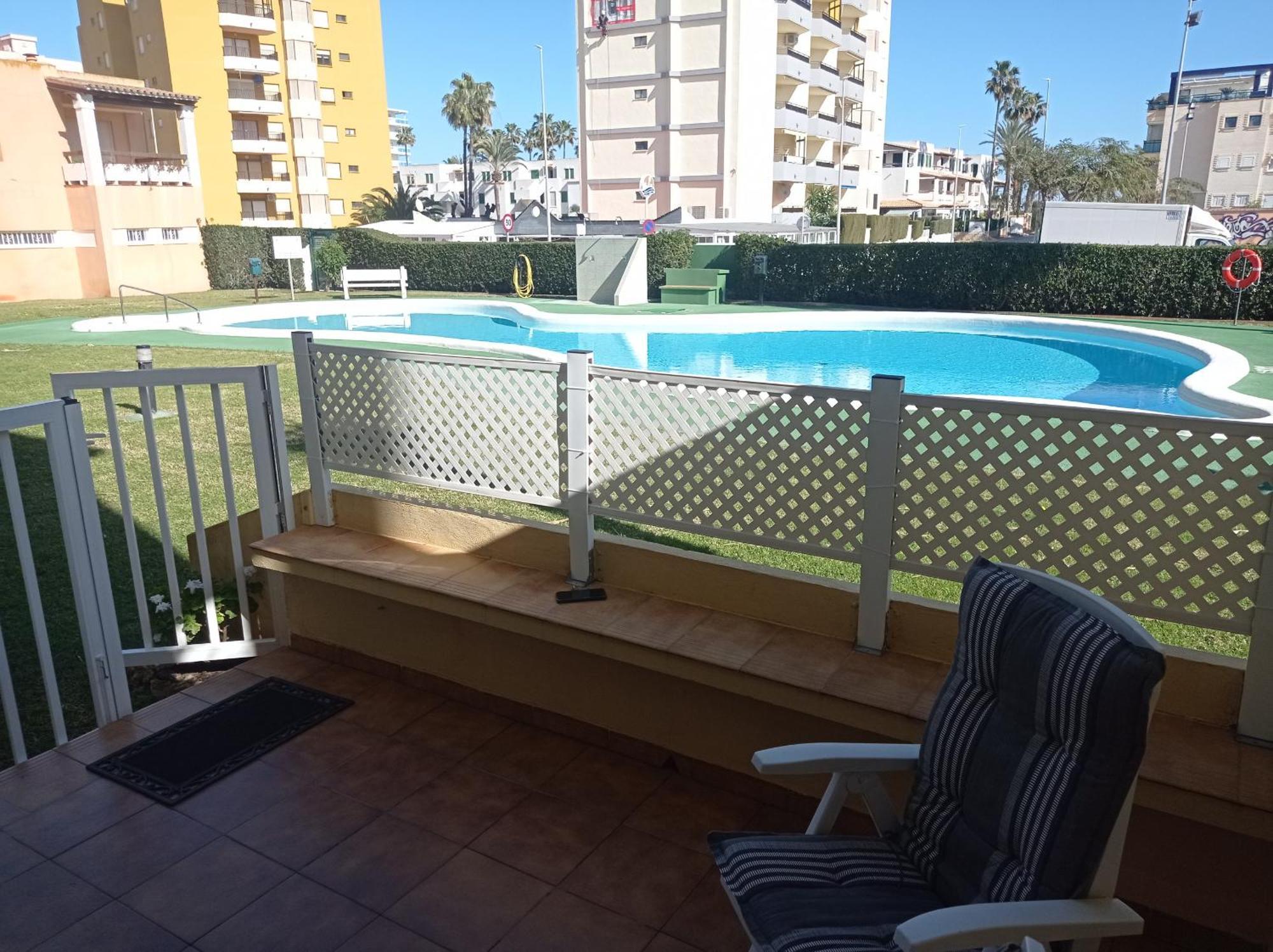 Los Juncos Solo Familias Serviplaya Playa De Xeraco Exterior photo